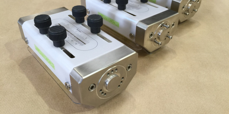 Prototype fonctionnel de coupe-film Flatbook pour Vivid Laminating Technologies